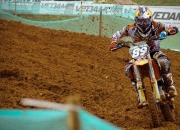 AYX官方直播-赛道风云，雷诺逆袭法拉利，维斯塔潘闪耀全场