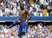 爱游戏世界杯2026-冰与火的交锋，韩国队轻取日本队，安赛龙点燃赛场