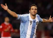 爱游戏世界杯2026-东欧铁骑踏碎日耳曼战车，奥恰洛夫单骑统治，波兰队历史性完胜德国