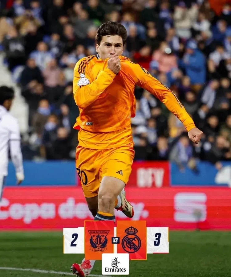 AC米兰力克皇马，马丁内利刷新纪录