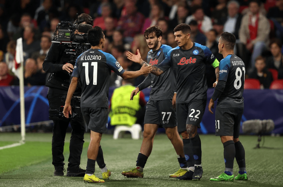 那不勒斯轻取罗马，格纳布里扛起全队