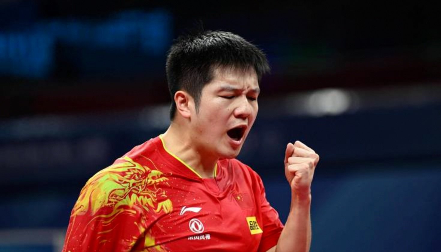 中国乒乓球队横扫日本乒乓球队，樊振东爆发神勇