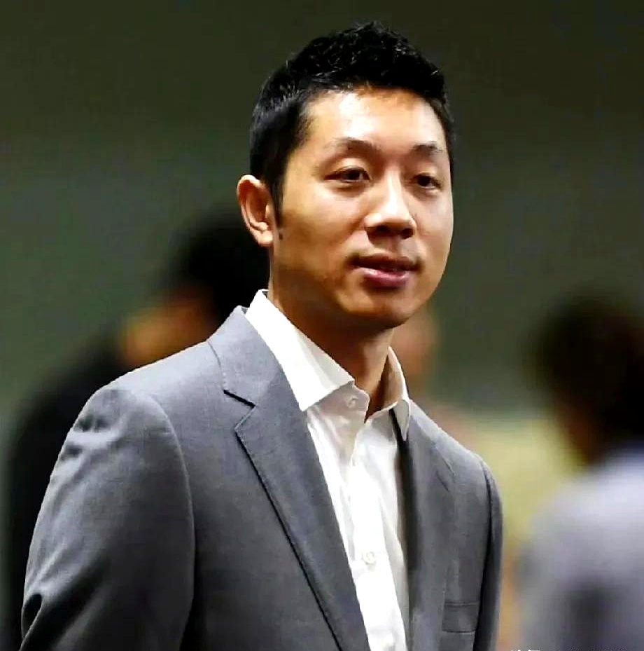 波兰队险胜英格兰队，许昕惊艳四座