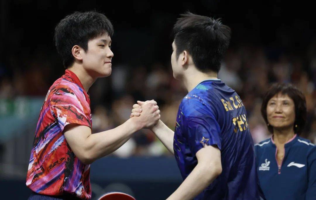 日本队翻盘瑞典队,张本智和惊艳四座 日本队翻盘瑞典队,张本智和惊艳四座