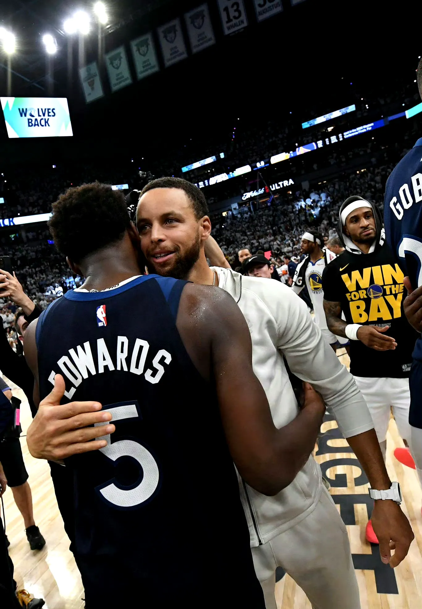 开拓者淘汰森林狼取得两连胜