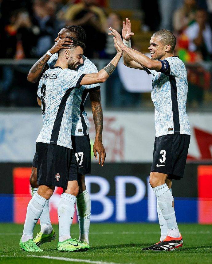 瑞典队翻盘葡萄牙队，波尔带队取胜