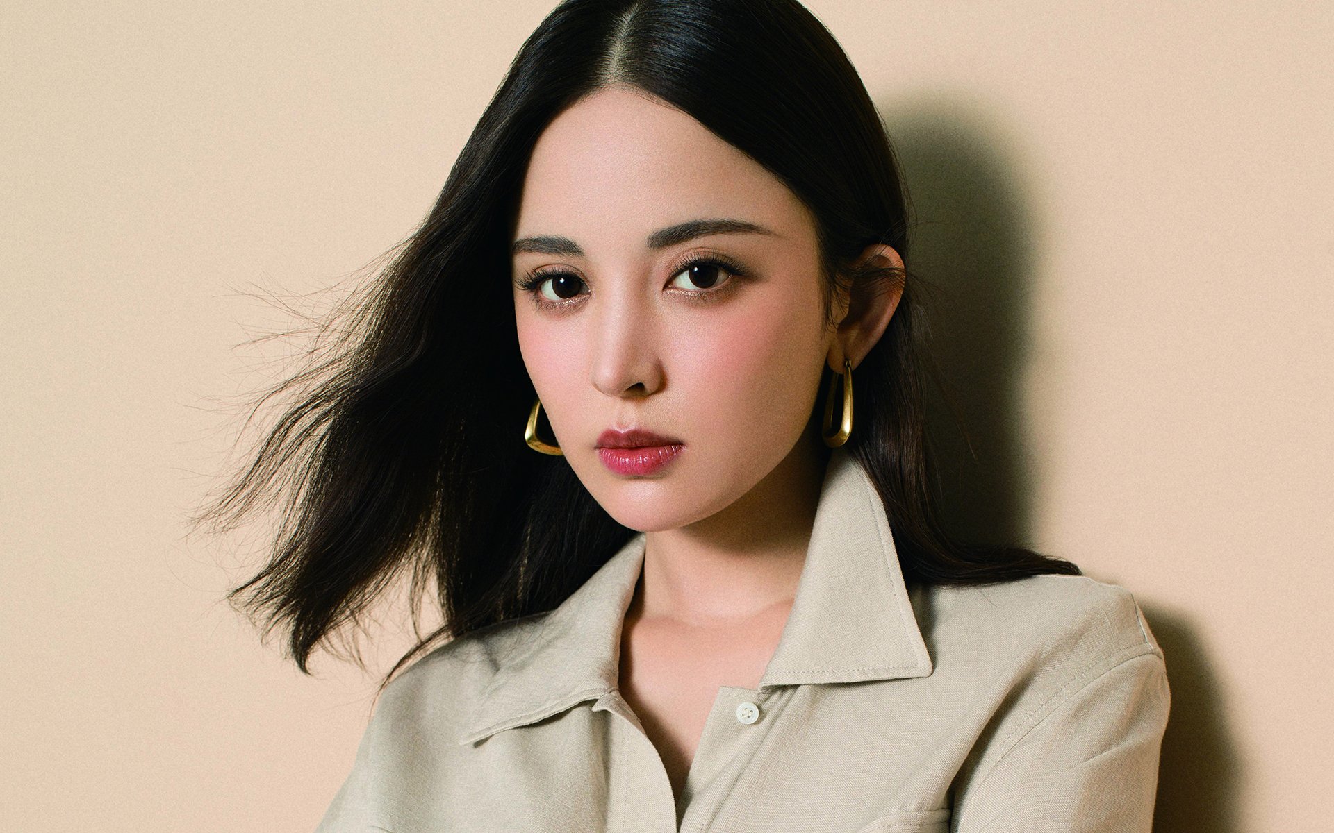 霍勒迪的沉默统治，当雄鹿的盾，击穿了勇士的矛