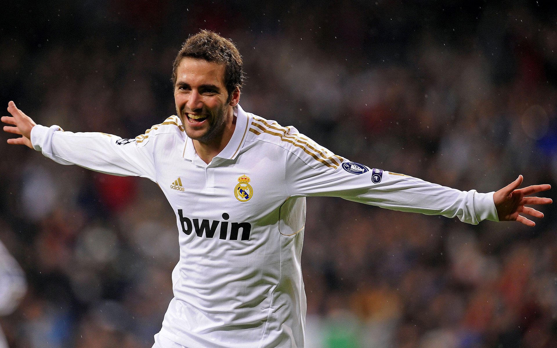 国王完胜猛龙，霍勒迪带队取胜的战术启示