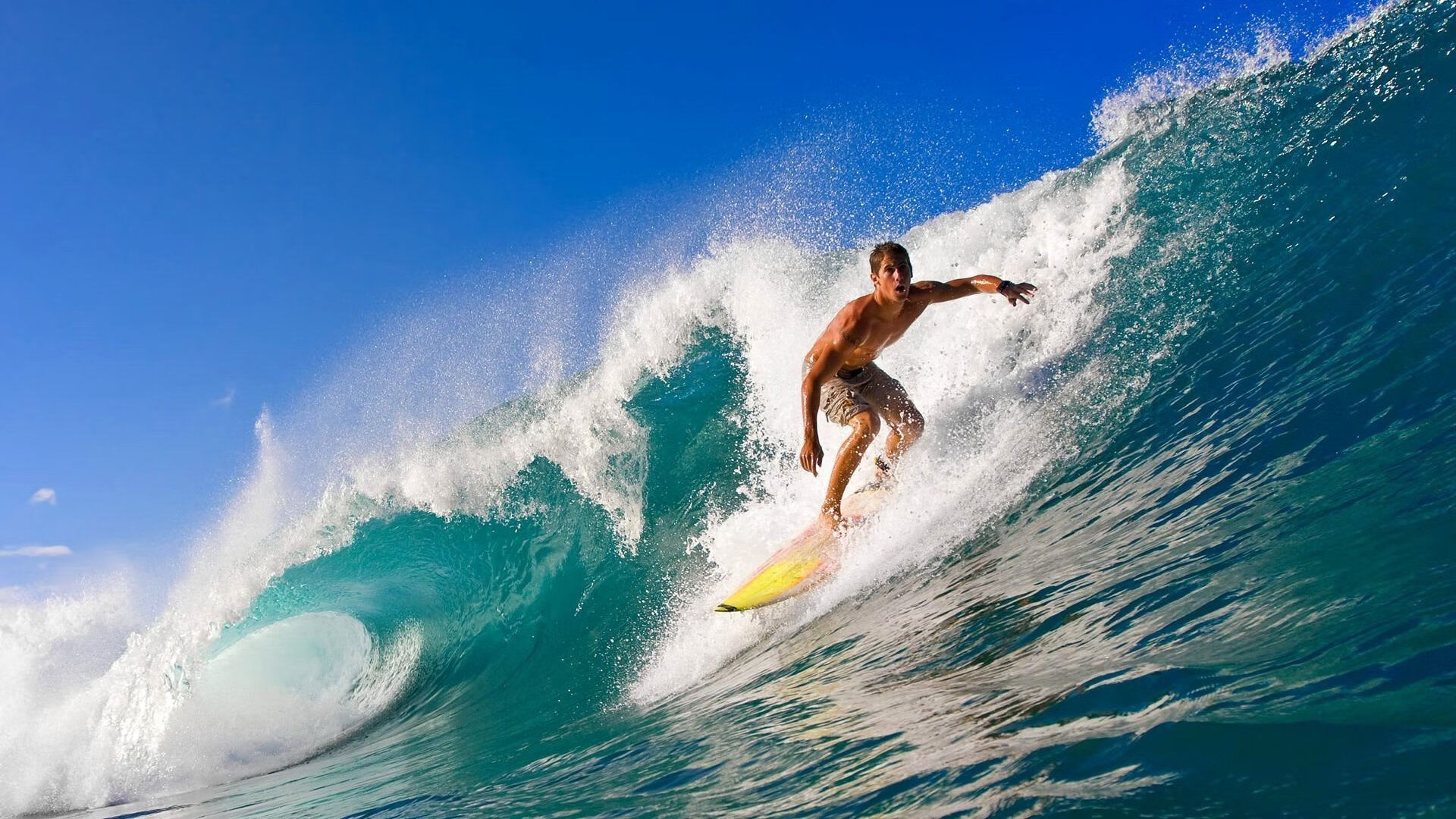 当险胜遇上统治，篮球世界的两极叙事